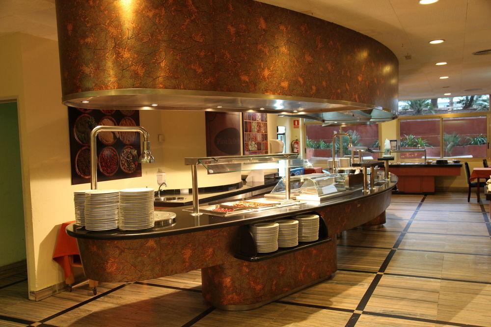 Ibiza Hotel *